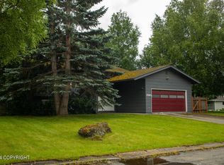 3520 Hooper Cir, Anchorage, AK 99515