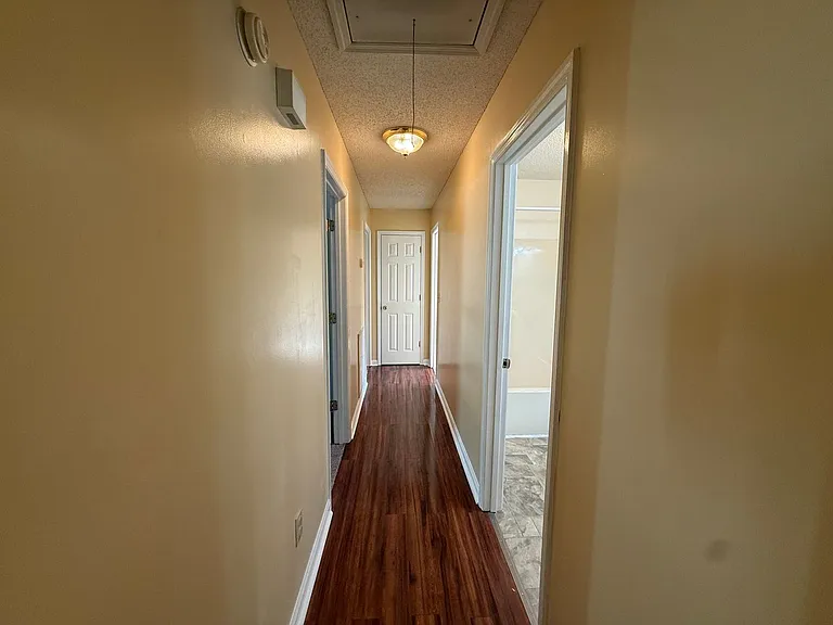 314 Beverly St — Photo 7