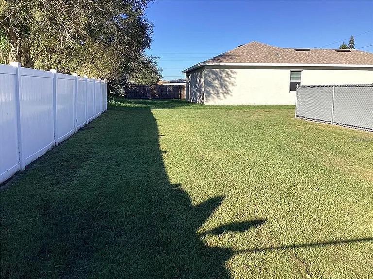 543 Cardinal Dr — Photo 48