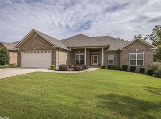 2740 Whitewood Dr, Sherwood, AR 72120