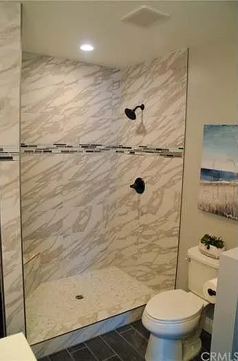 3403 Roxanne Ave — Photo 18