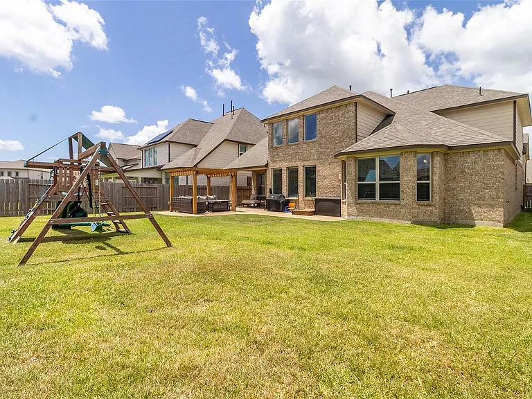 3010 Flora Manor Dr — Photo 5