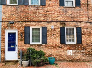 11 Snows Ct NW, Washington, DC 20037