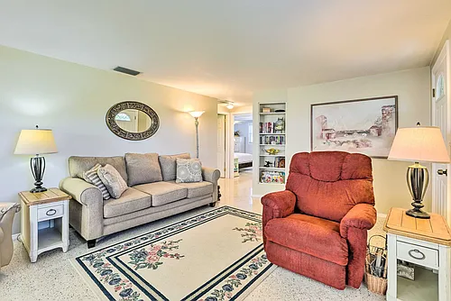 896 S Venice Blvd #ID1546109P Photo 1