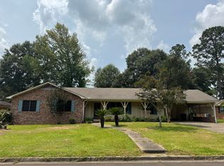 1511 Hickory Bnd, Columbia, MS 39429
