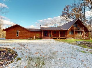 1142 Tote Rd, Rock Creek, OH 44084