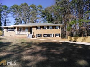 3777 King Arthur Rd SW, Atlanta, GA 30331