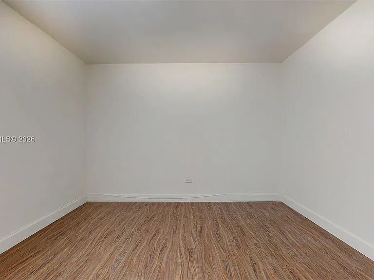 74 W 15th St #2 — Photo 18