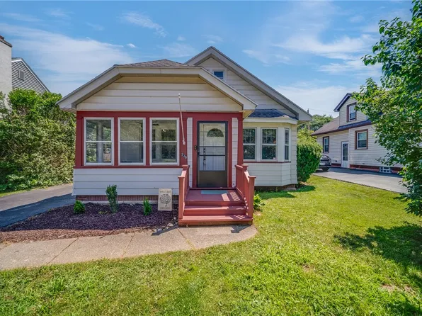 239 Hinchey Rd, Rochester, NY 14624