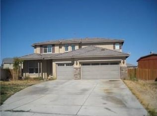13708 Cavern Ct, Victorville, CA 92394