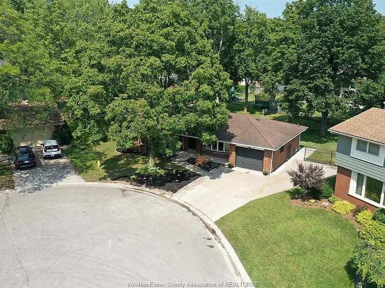 5710 Dalton Ave — Photo 41