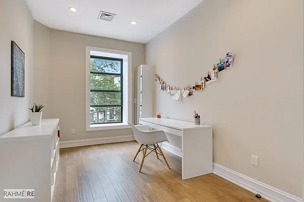 Rented by Rahme Real Estate, LLC | media 14