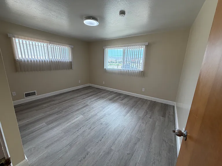 355 Nestles Rd — Photo 31