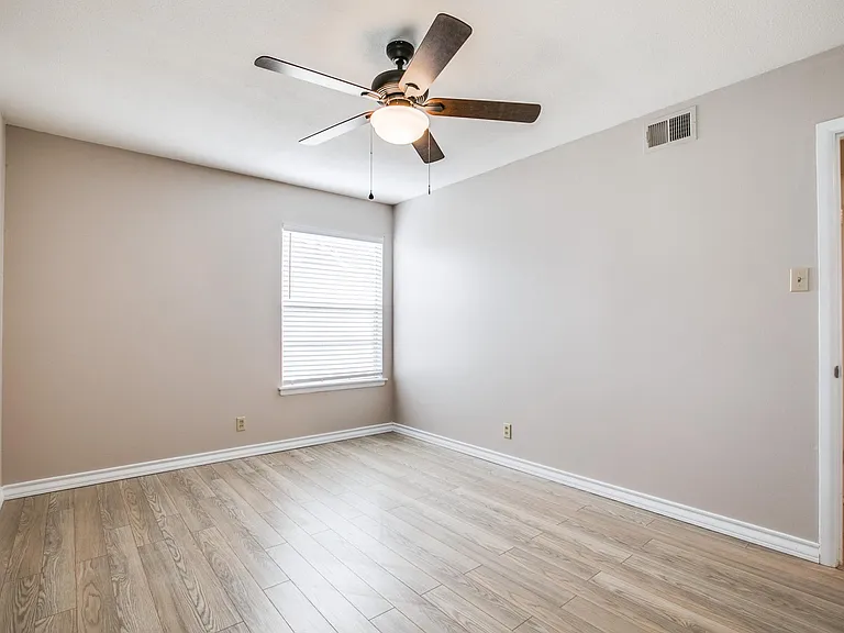 5715 Angie Pl — Photo 20