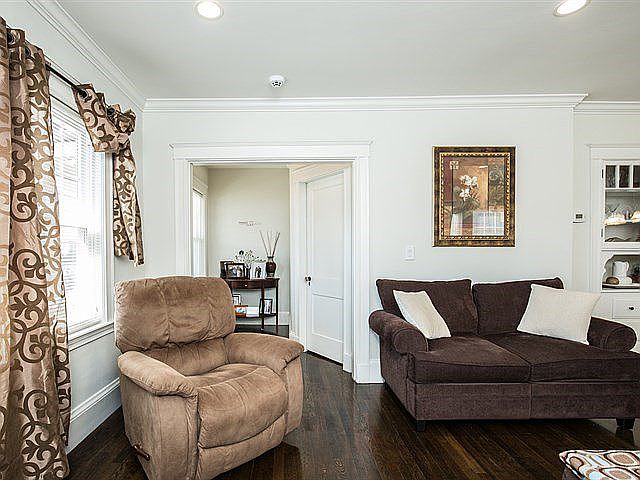 1st image of 47 Lexington Ave