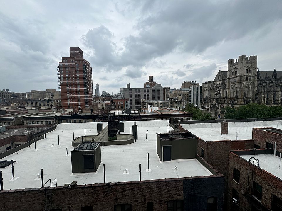 1st image of 509 Cathedral Pkwy #9E