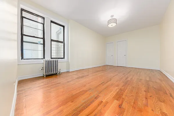 Rented by The Syper Group | media 8