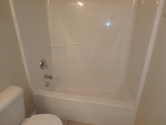 2713 Gross Ave — Photo 15