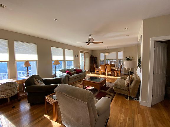 5th image of 184 Cypress Park