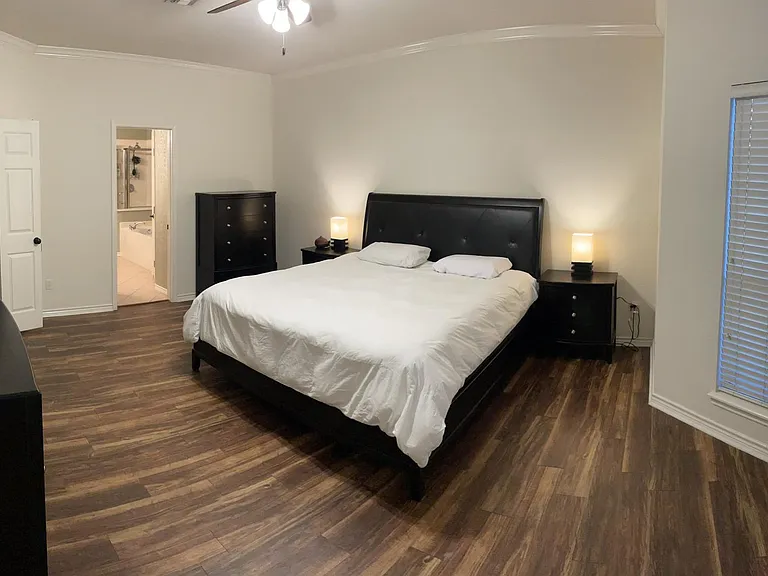 7433 Lake Micala Dr — Photo 34
