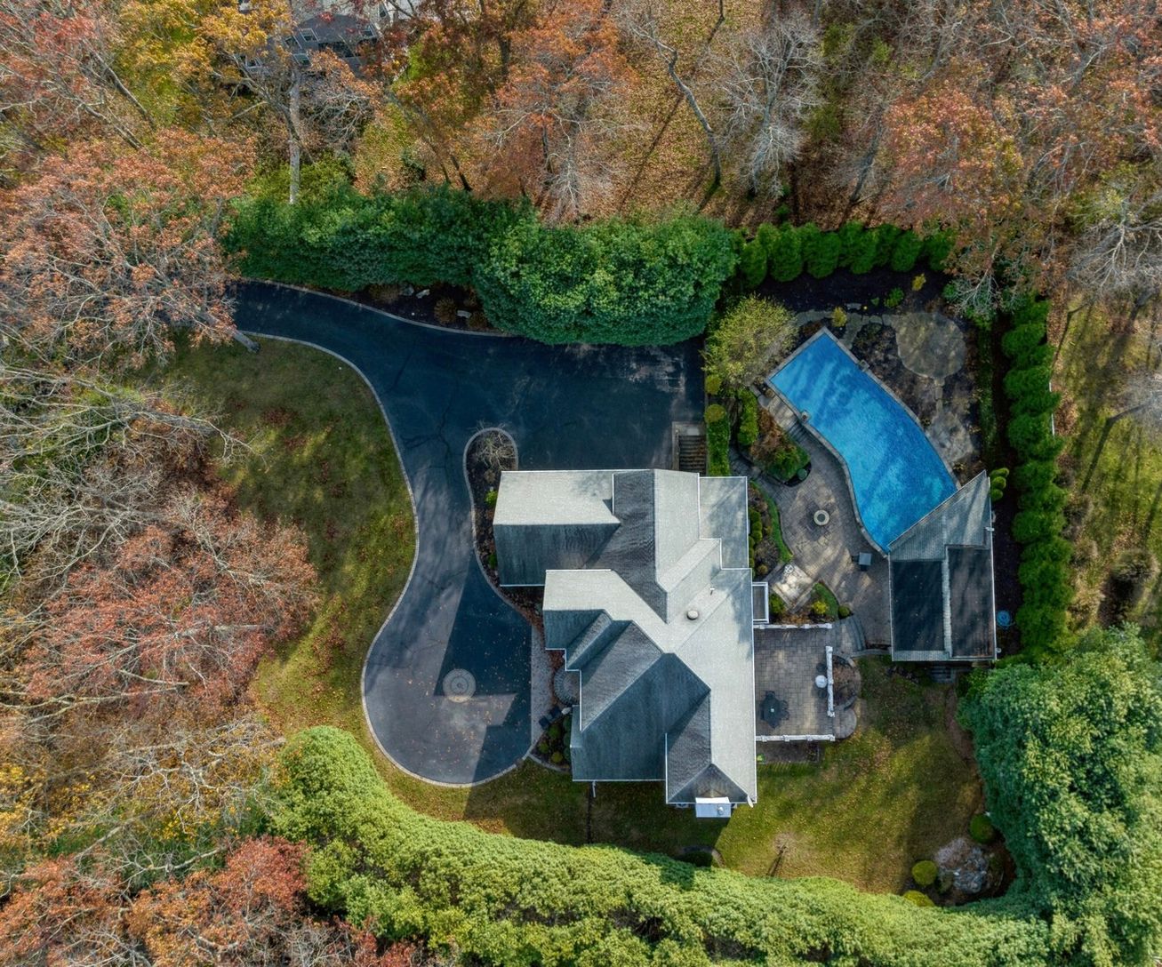  Aerial View Of Property. Virtually Staged. 