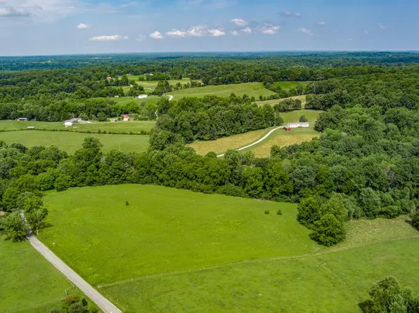 Moore Rd, Cookeville, TN 38506