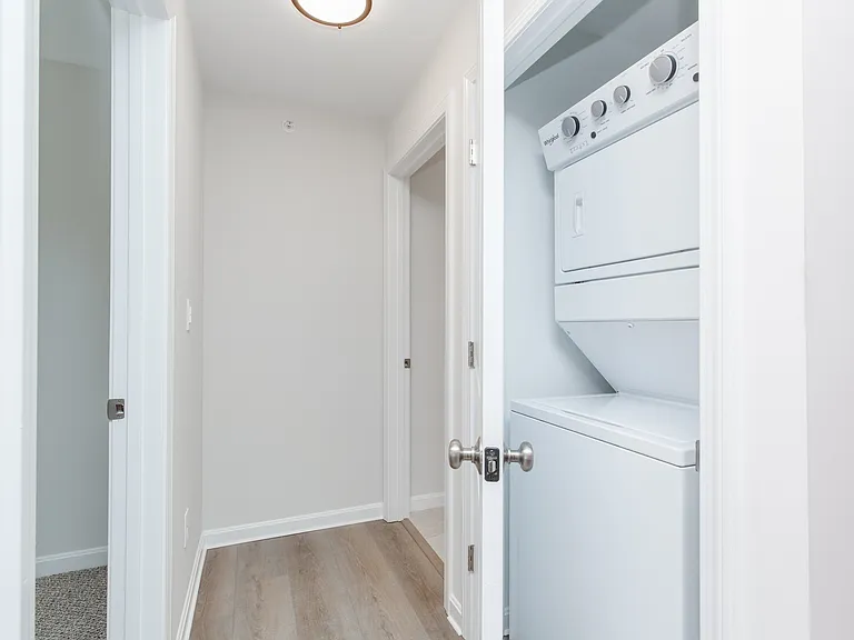 62 Sherburne Ave #14 — Photo 7