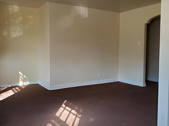 3rd image of 5581 Ogontz Ave Floor 2