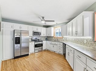 7127 Ivy Ridge Ln, Lino Lakes, MN 55014