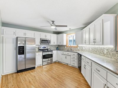 7127 Ivy Ridge Ln, Lino Lakes, MN, 55014