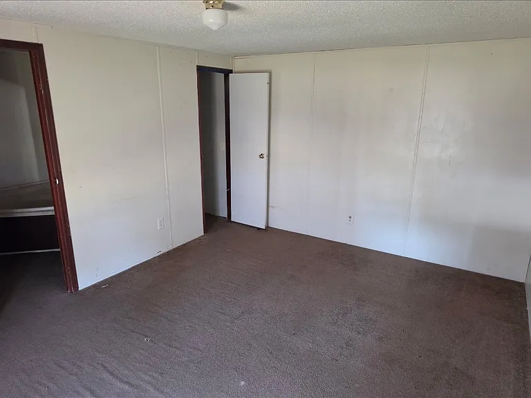 110 Mallard Park Rd — Photo 3