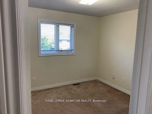 248 Breton Ave #UPPER LEVEL — Photo 12