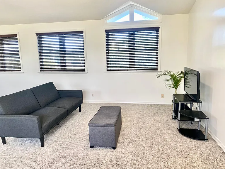 175 N Kalaheo Ave — Photo 5