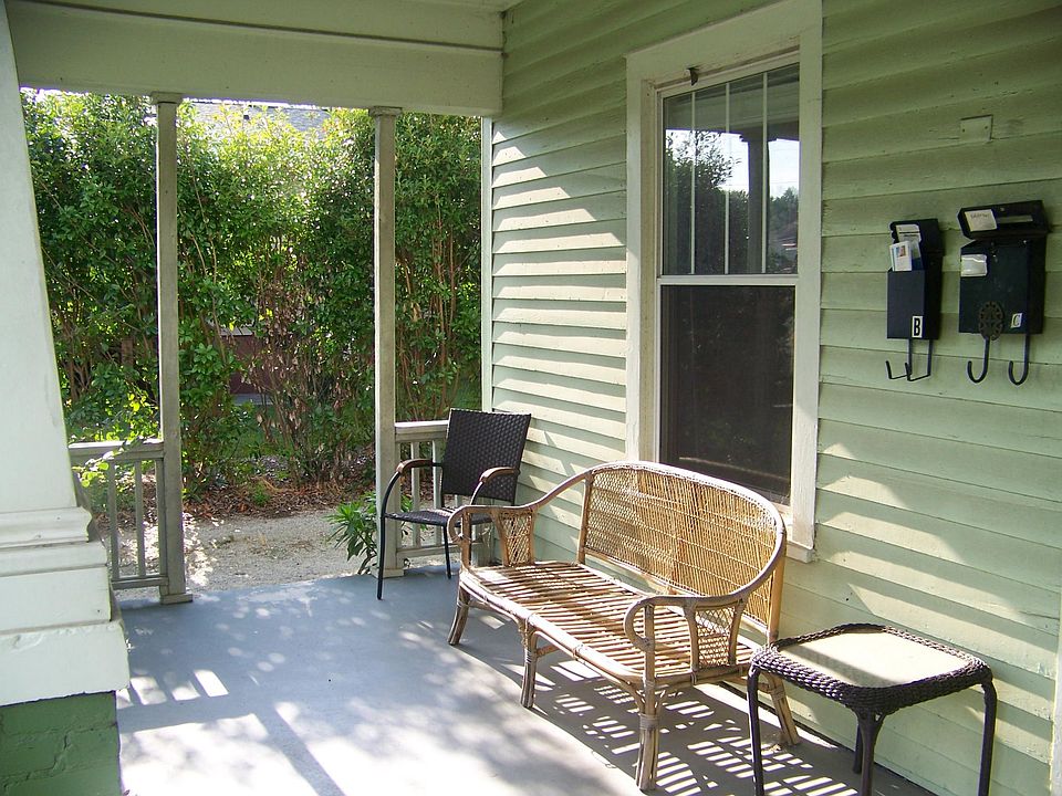 Wide front porch to relax in nice weather!