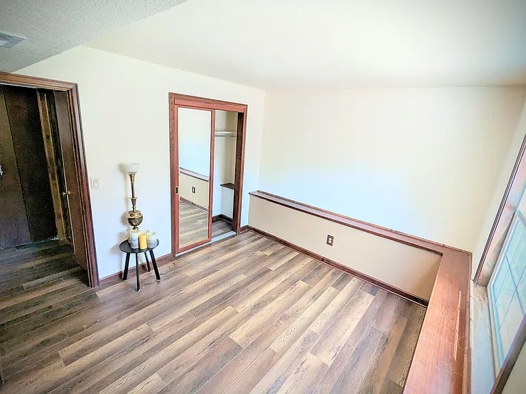 3100 Crockett St — Photo 5
