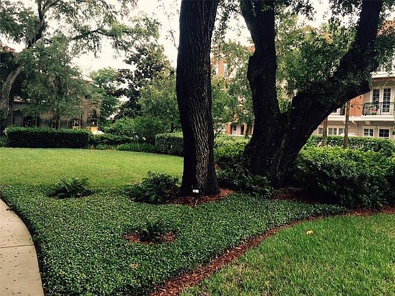 4th image of 96125 Hanging Moss Dr