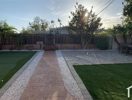 4 bed, 1764 sqft, $4,695 — Photo 3