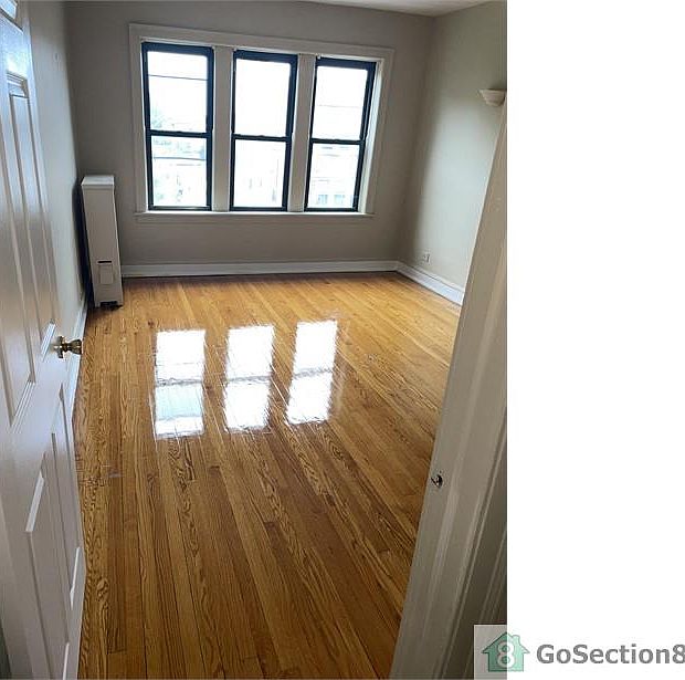 1st image of 1510 W 81st St #3