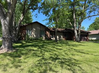 819 Barwick Pl, Willard, MO 65781