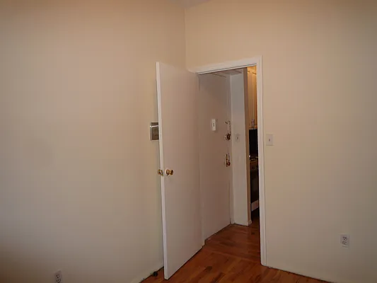 Rented by JR Properties, LTD | media 9