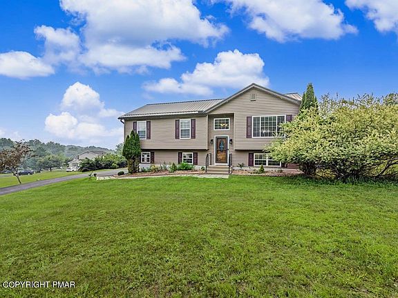 2nd image of 2527 Highland Cir