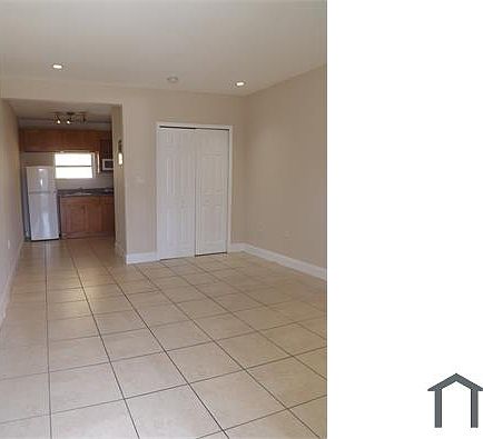 1st image of 223 NW 12th St #3