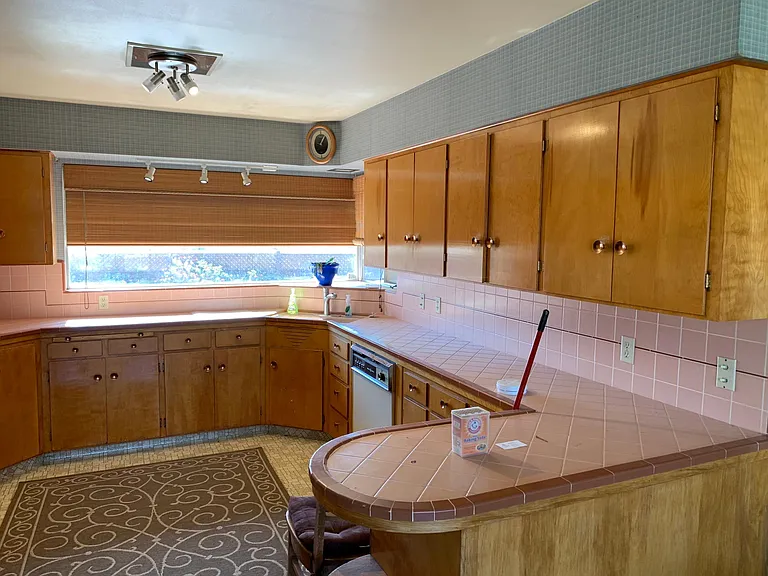 355 Nestles Rd — Photo 31