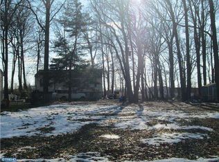 11 Washington Ave, Mount Ephraim, NJ 08059