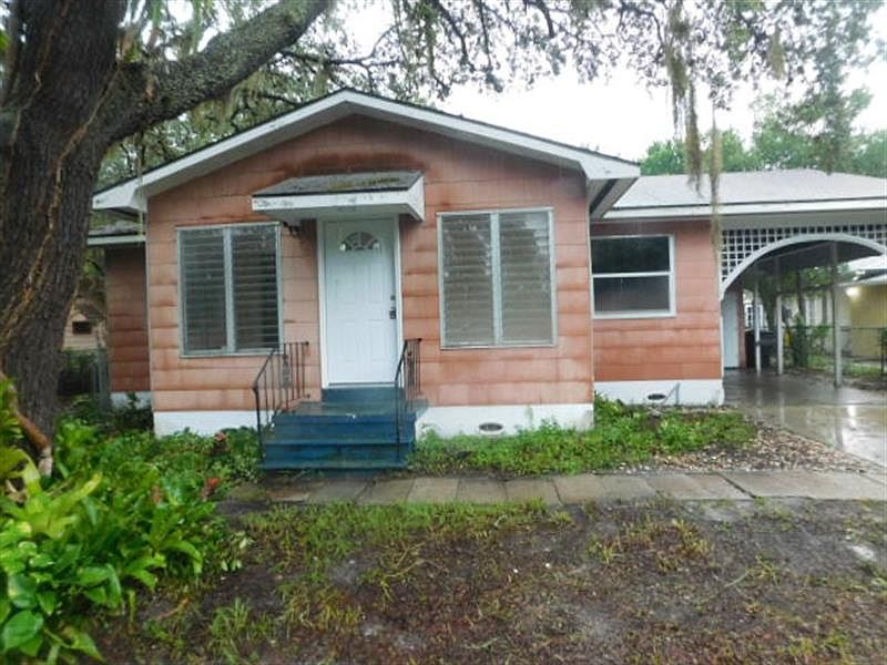 1st image of 1005 Magnolia Dr