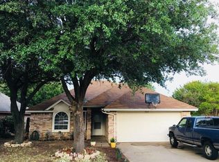 6320 S Chesterfield Dr, Fort Worth, TX 76179