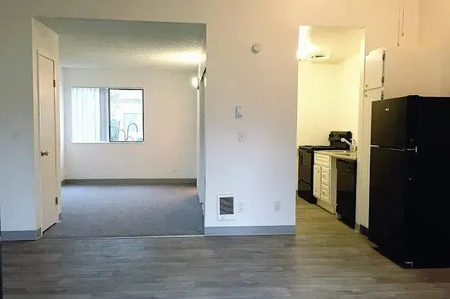Sawyer Pointe Apartments — Photo 24