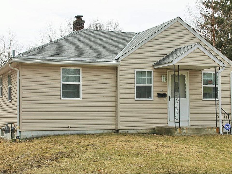 1st image of 163 W Kanawha Ave