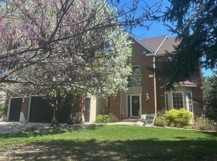 8197 Drexel Ct, Eden Prairie, MN 55347