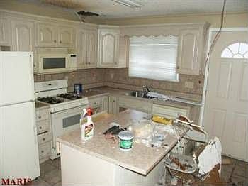 1st image of 2233 Hudson Dr